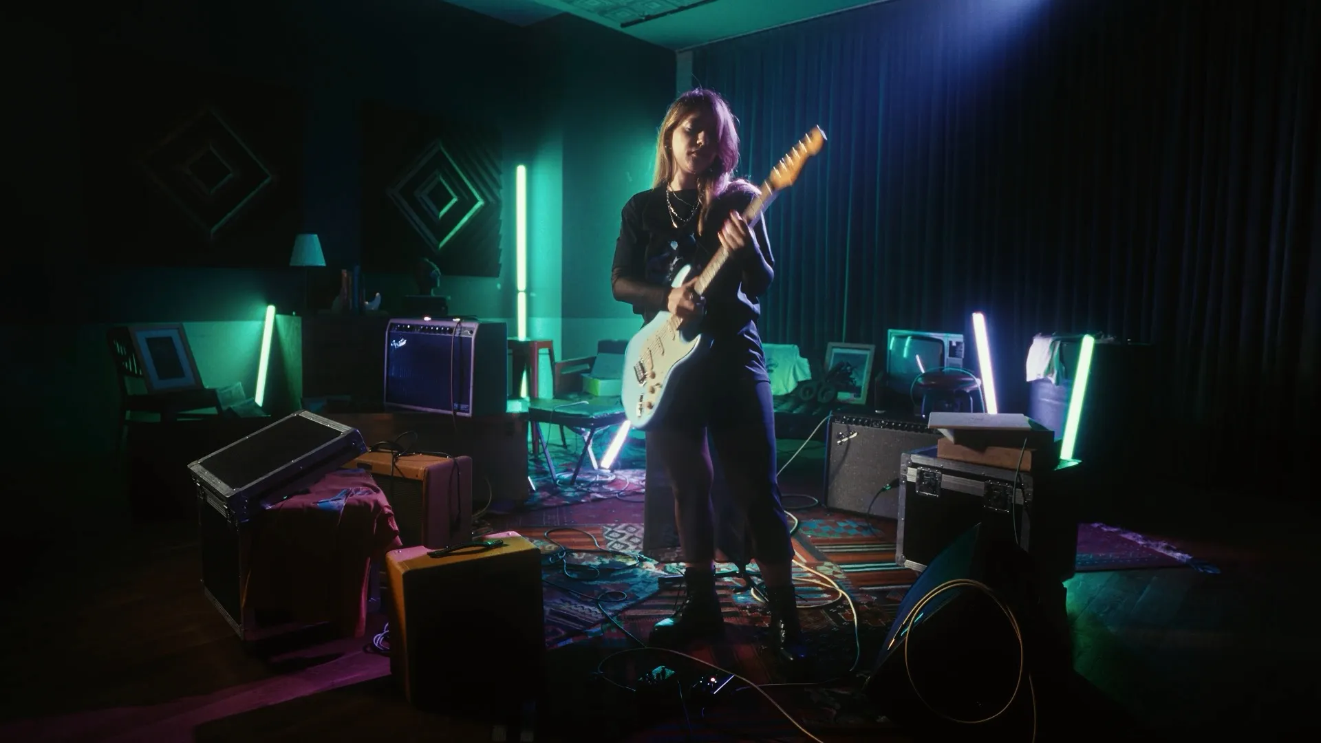 KAFT × Fender — still
