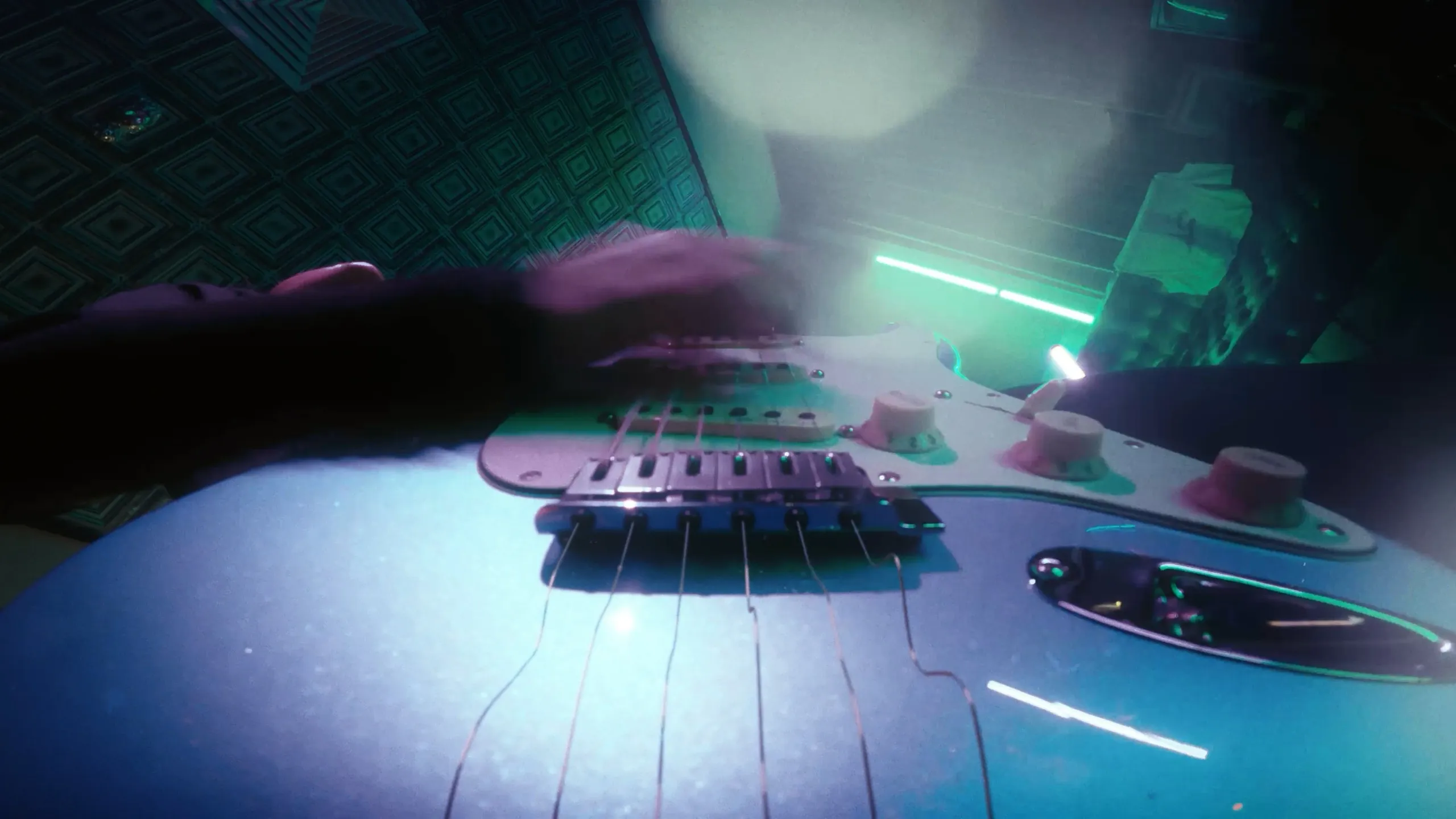 KAFT × Fender — still 8